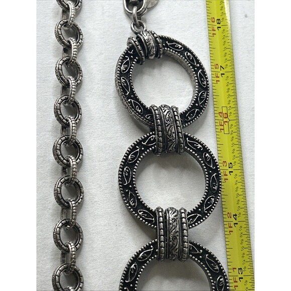 Vintage Chico\'s Large Ornate Metal Link Belt main image 4